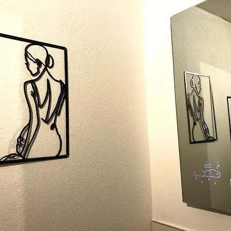 Neu ! Moderne Im Denkmal Mit Smarttv Daire Laucha (Thuringia)